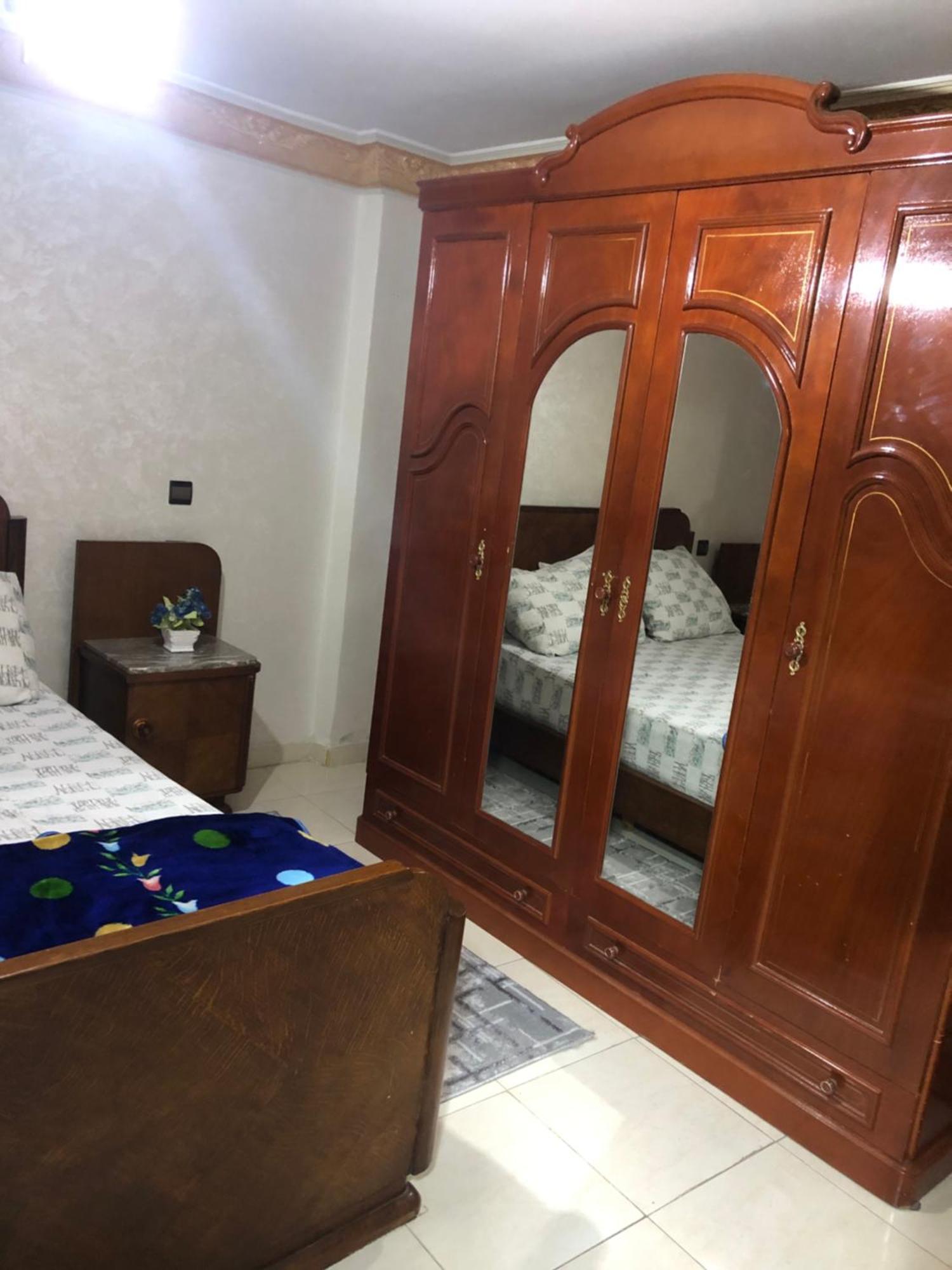 شقة توجد وسط مدينة طنجة و تتوفر على كامل التجهيزات الضرورية خاصةبالعائلات Exteriör bild